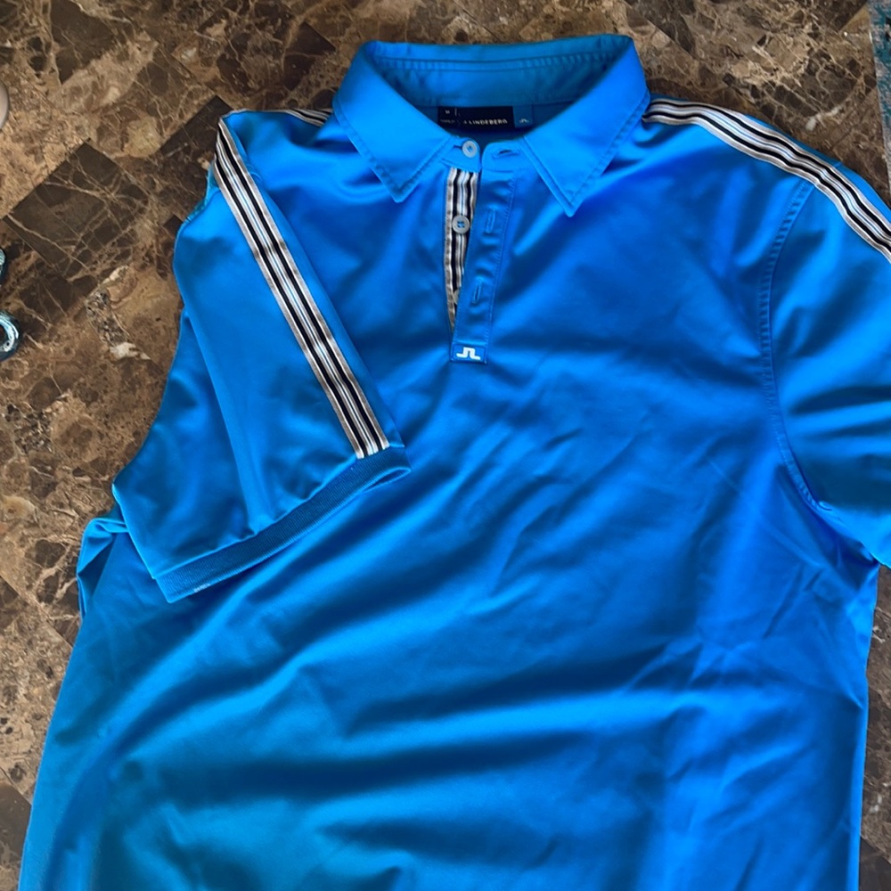 Medium J. Lindeberg golf polo